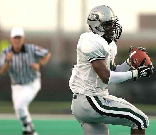 Washington Huskies Football vs Iowa Hawkeyes Football Match Player Stats Washington Huskies Football vs Iowa Hawkeyes Football Match Player Stats